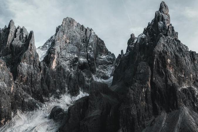 米非司酮价格药店有卖吗？网上有卖